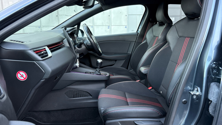 Renault Clio 1.0 TCe 90 RS Line 5dr Petrol Hatchback